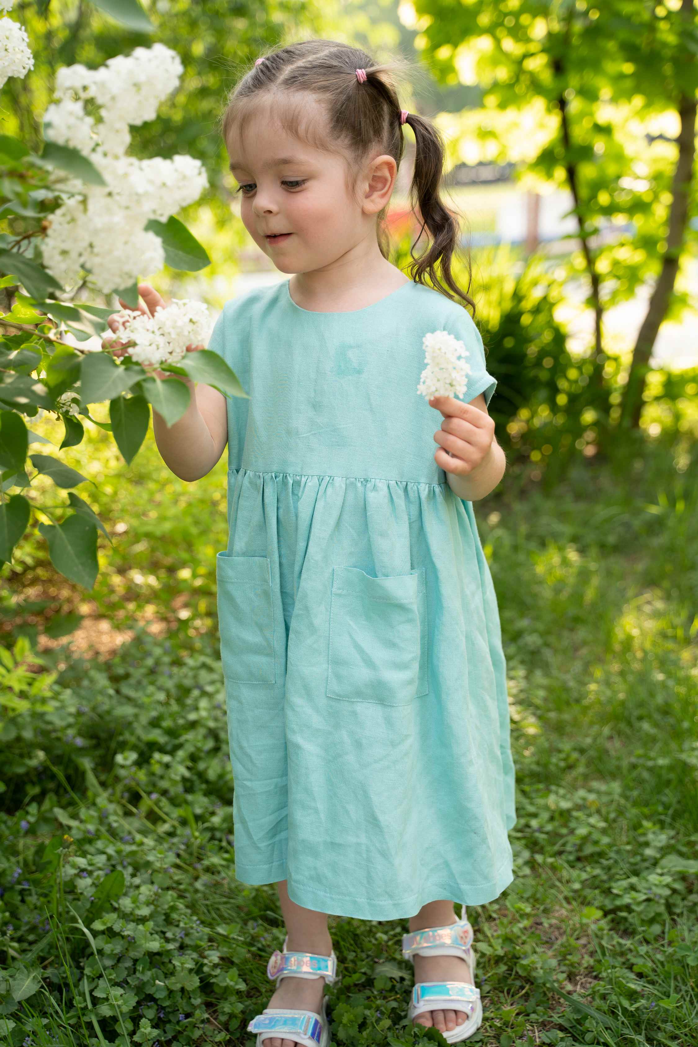 Платье для девочки лили голубое лен вискоза фото 5
